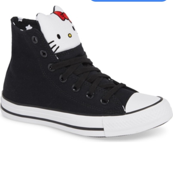 hello kitty converse black
